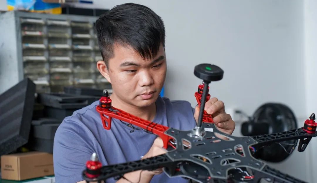 高薪就业名企，无人机硬件工程师已成年轻人就业新潮！