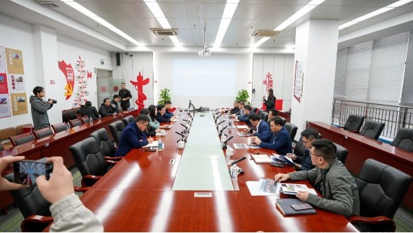 南海区委书记一行莅临能飞航空，共探低空经济发展新局