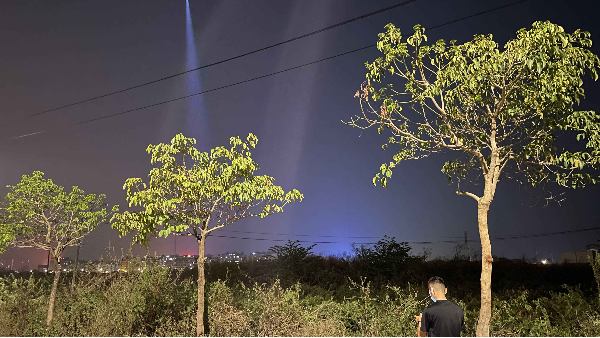 工业无人机吊运：高效物流新选择，选择专业培训是关键